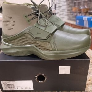 Rihanna The Trainer HI by Fenty